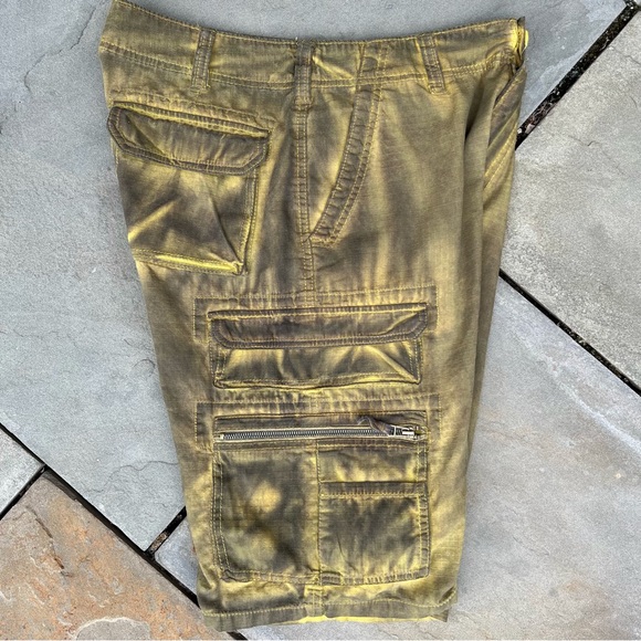 Reworked Y2K Slime Yellow Gorpcore Utility Ripstop Cargo Shorts Upcycled - Picture 8 of 8